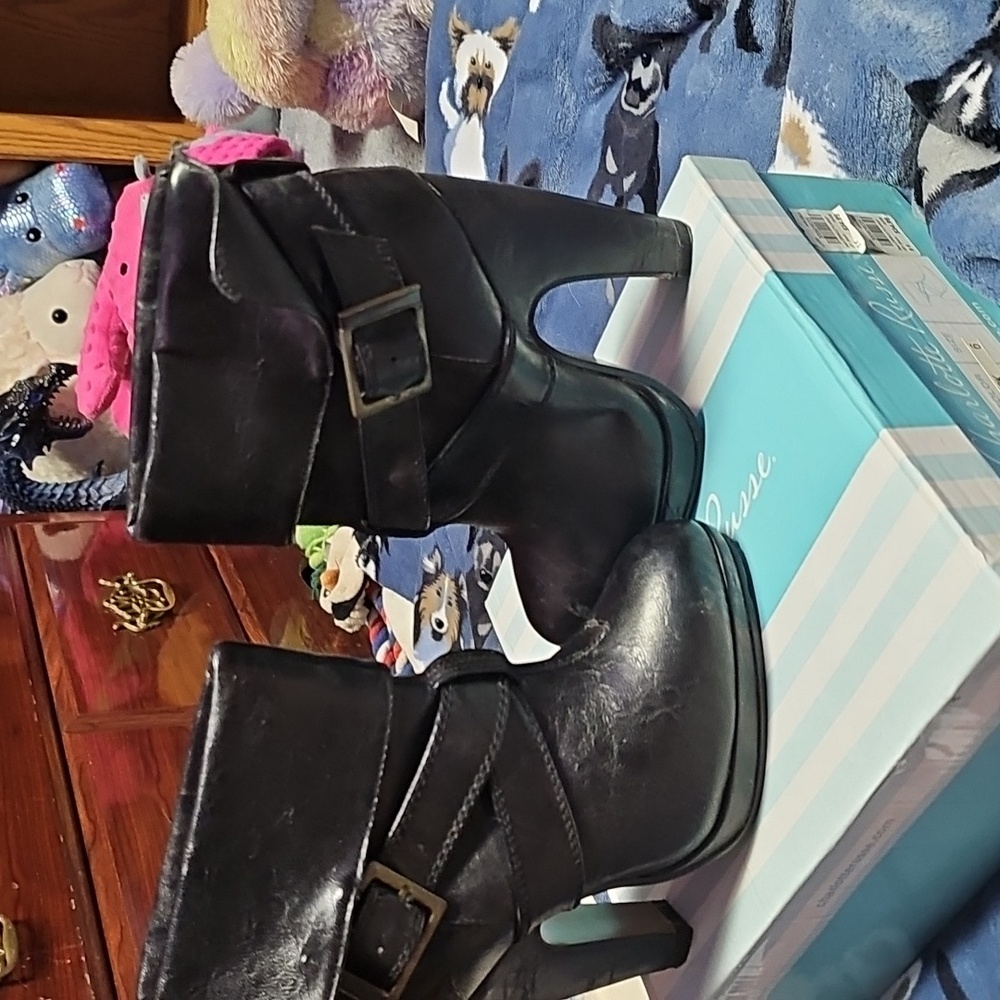 Charlotte Russe ankle boot